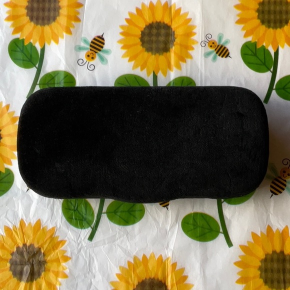🖤🕶️🖤 GUCCI VELVET SUNGLASSES CASE 🖤🕶️🖤 - Picture 1 of 16